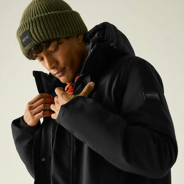 Regatta Mens Waterproof Insulated Jacket - Black