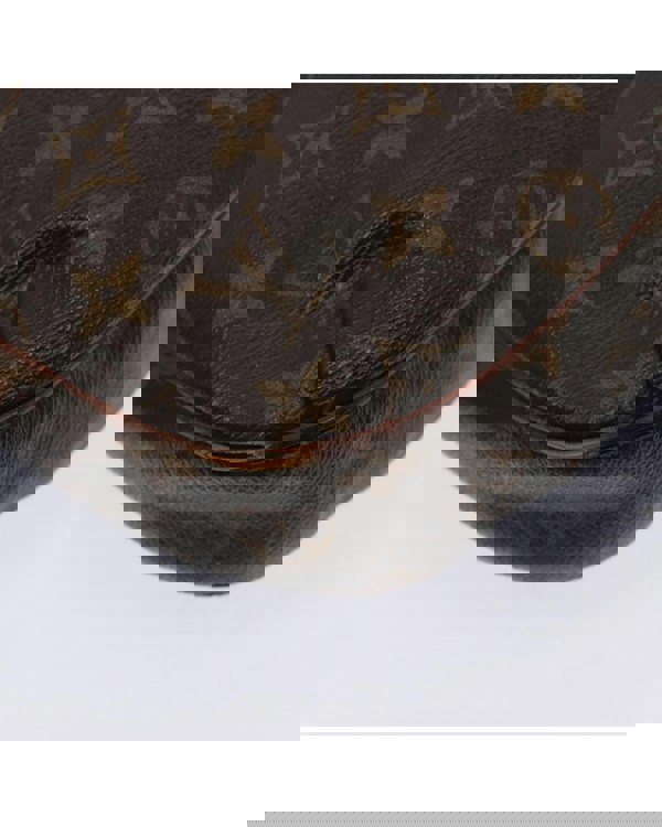 186342124.jpg