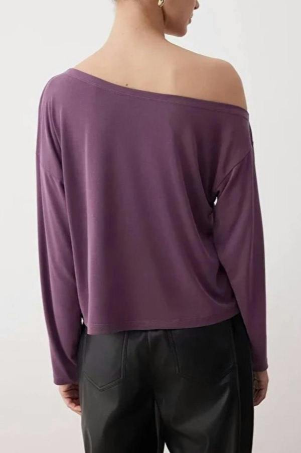 WOVCOR Boat Neck Relaxed Cut Knit Blouse