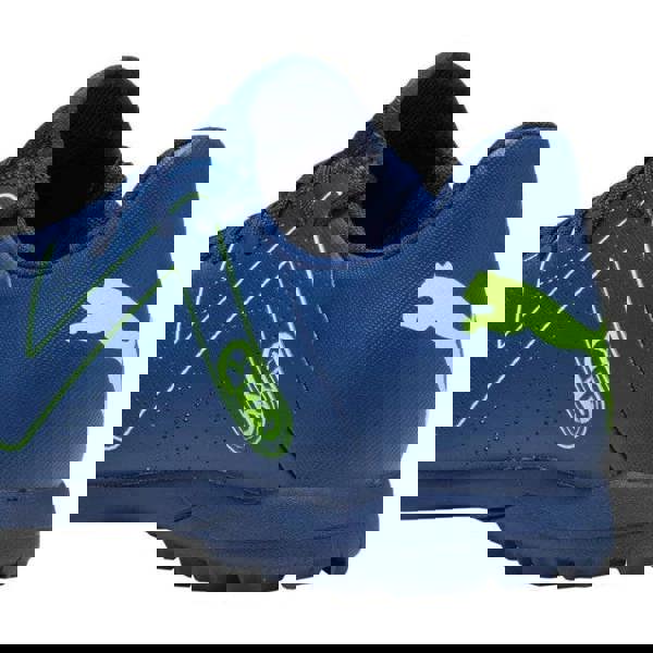 b65e3206bb44678572feb05f4433ec9d