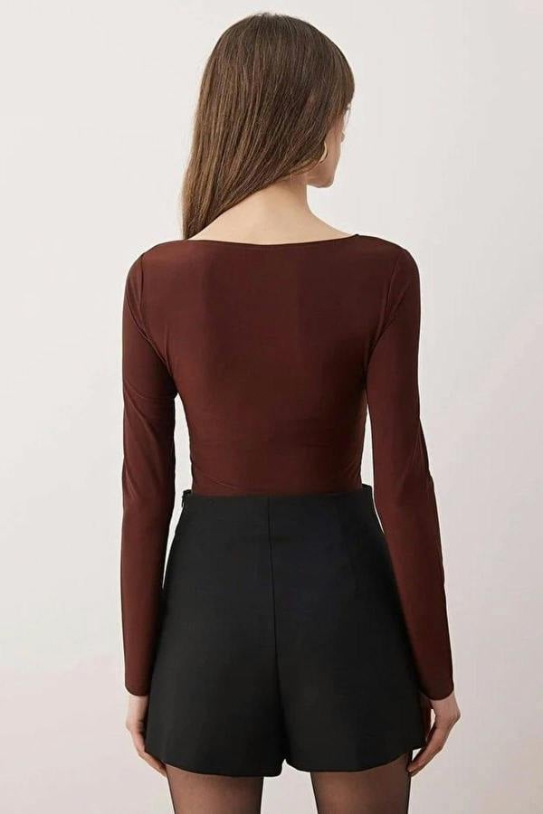 WOVCOR V-Neck Knit Bodysuit with Accessory Detail