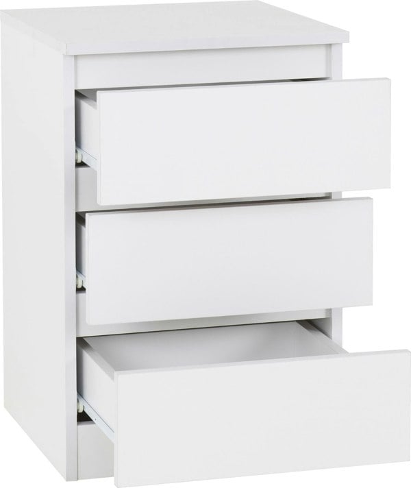 Seconique Malvern 4 Piece Bedroom Set with 3 Door Triple Wardrobe