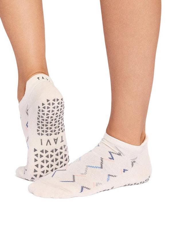 Tavi Savvy Grip Yoga Socks