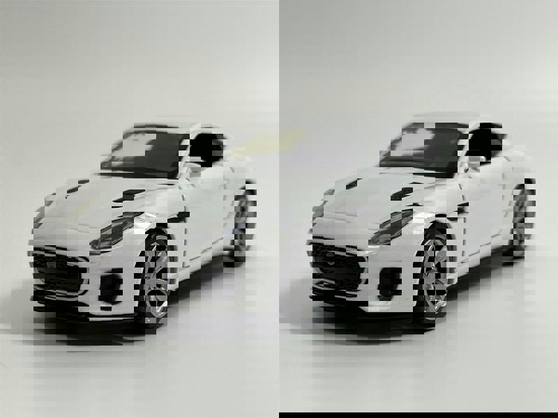 Tayumo Jaguar F Type White LHD 1:36 Scale Pull & Go Tayumo 36100030