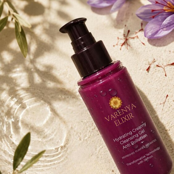 VARENYA ELIXIR Hydrating Creamy Cleansing Gel Anti Pollution