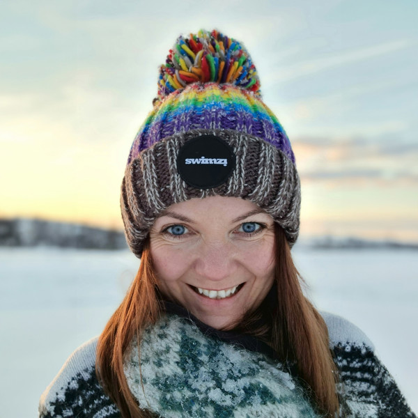 SuperBobble Swimzi Beanie Hat - Graphite Rainbow