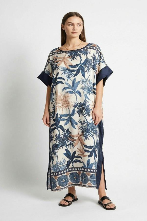 Taisley Oversized Batwing Maxi Dress With Tropical Print - Navy