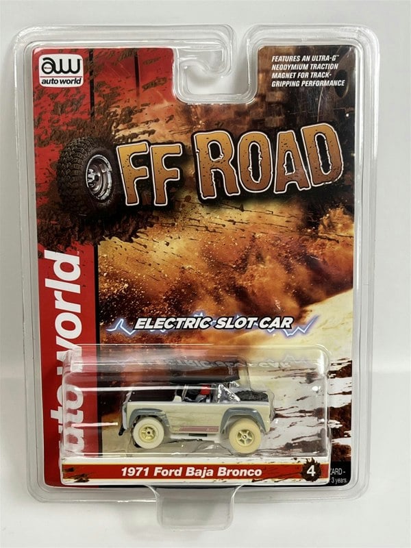 Auto World Slot Cars 1971 Ford Baja Bronco Chase Model X Traction Off Road HO Scale SC375-4