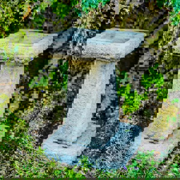 'York' Garden Birdbath Rustic Style With Square Top