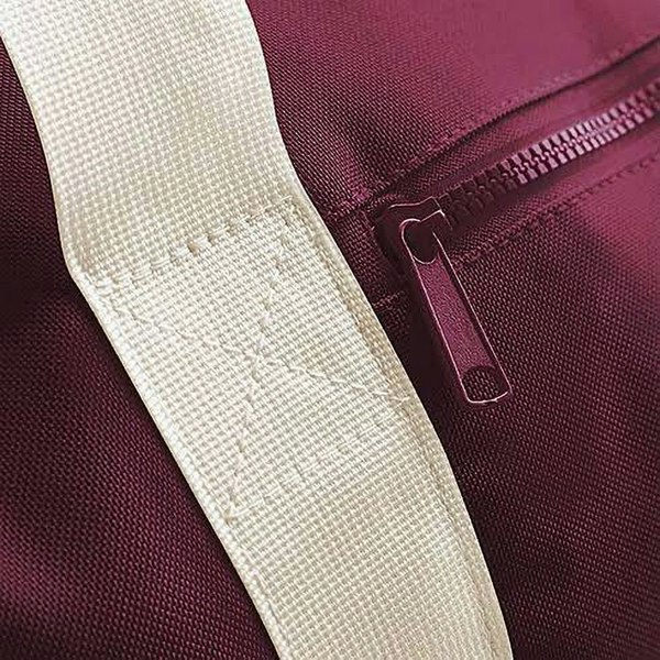 Bagbase Plain Varsity Barrel / Duffle Bag (20 Litres) - Burgundy/Off White