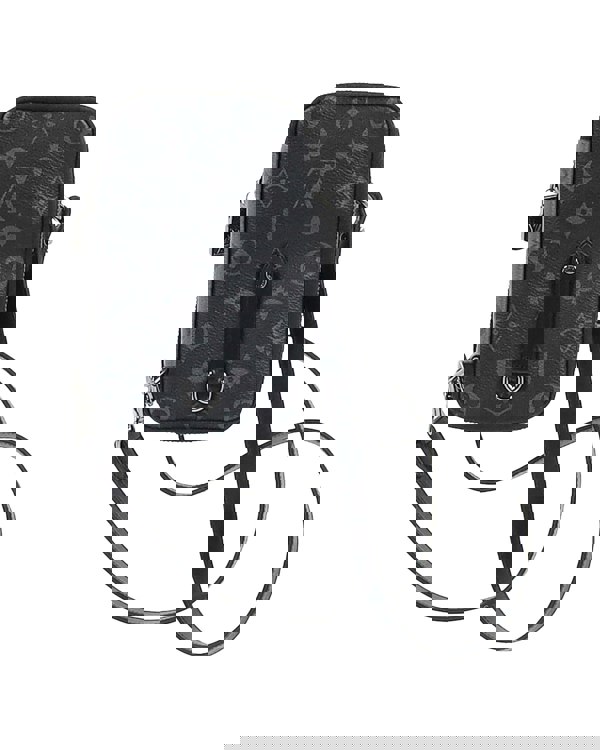 221852183.jpg