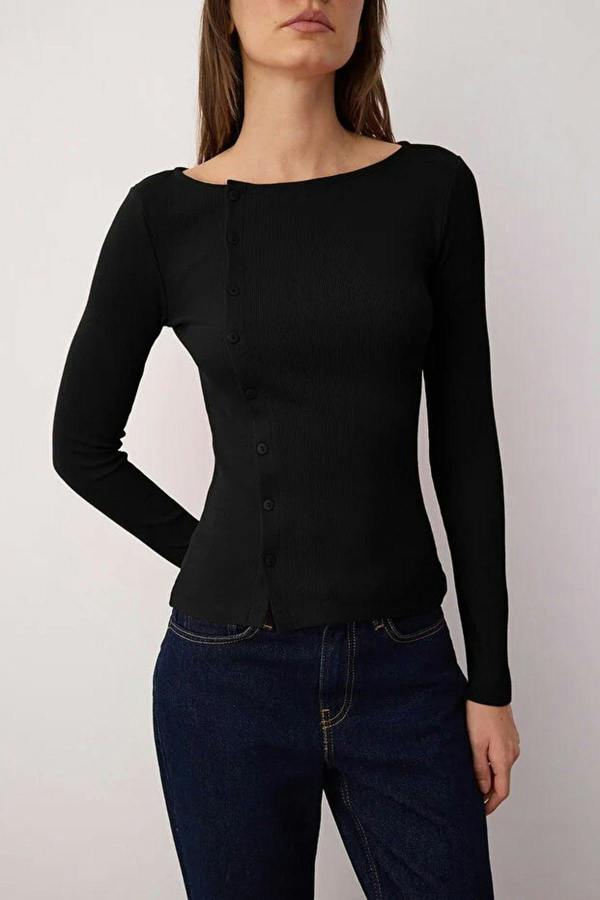 WOVCOR Buttoned Crew Neck Ribbed Flexible Knit Blouse