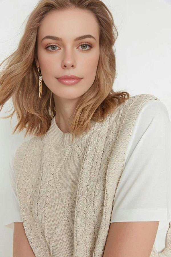 WOVCOR Crop Knit Sweater with Side Ribbon Tie Detail