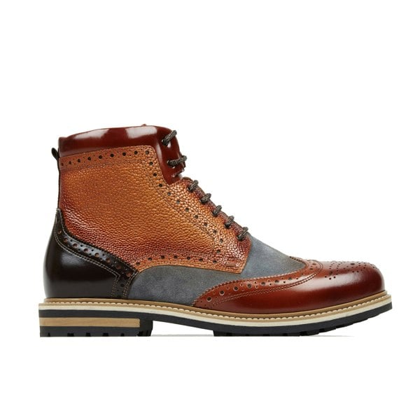 Embassy London Wanderer - Foxy - Men's chunky combat style lace up and zip up boot in tan