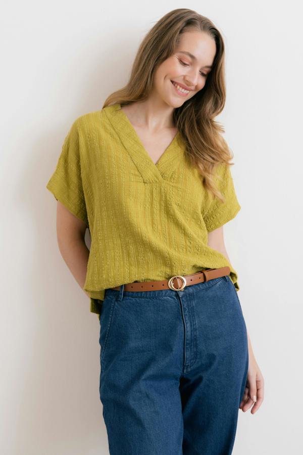 Orchard Textured Seersucker Shell Top Lime