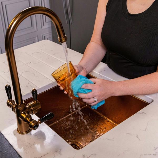 Flode korsa | Traditional Cruciform Style 3 in 1 Instant Boiling Tap | Black Ceramic Levers | Brushed Copper Finish