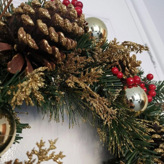 Samuel Alexander 40cm Gold Dressed Christmas Wreath, Baubles, Pinecones and Berries