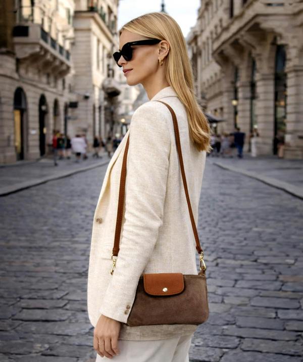 Pia Rossini Pippa - Suede Crossbody Bag - Taupe