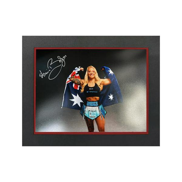 Ebanie Bridges Signed 16x12 Image Deluxe Mount