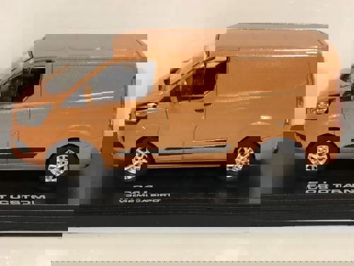 2018 ford transit custom v362 mca sport orange glow 1:43 greenlight 51276