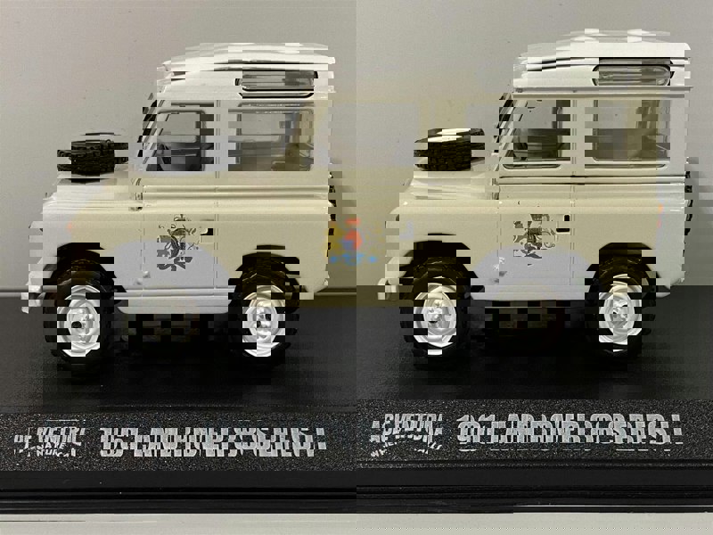 ace ventura when nature calls 1961 land rover 1:43 scale greenlight 86562