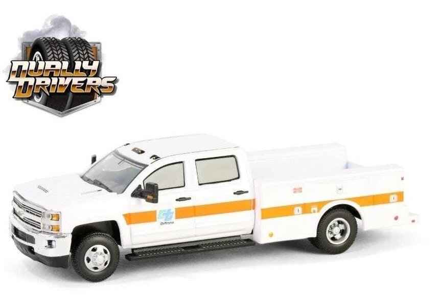 MCSlots 2016 Chevrolet Silverado 3500 HD Dually Service Bed Caltrans 1:64 Greenlight 46150C