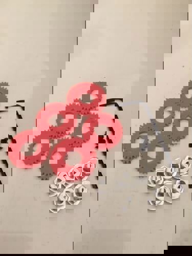 scalextric c8405 - 5 x spur gears 34,35,36,37 and 38 tooth key and screw