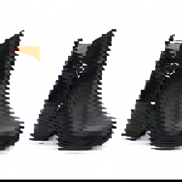 Pikolinos Daroca - Women’s Black Leather Bootie Heeled Biker Boots