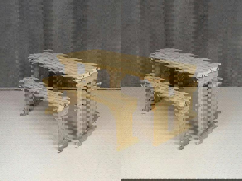 Yews Rounded Space-Saving Picnic Table and Benches Set – Wooden Outdoor Dining Set for Gardens and Patios
