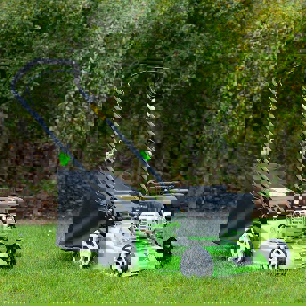 40cm 132cc 4-Stroke Petrol Lawnmower - Hand-Propelled Manual Grass Cutter Mower - LoopsDirect