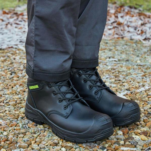 Edmonton Leather Safety Boot - Hi-Vis Trousers
