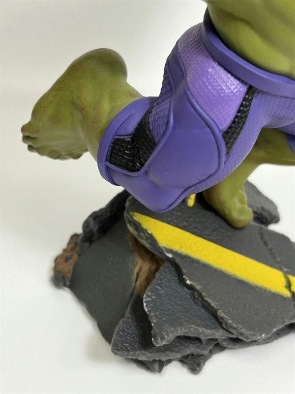 Iron Studios Hulk The Infinity Saga Approx 9 Inches MARCAS32420