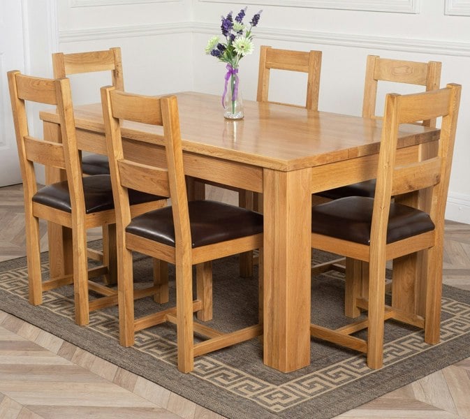 That's Furniture Dakota Medium Oak Dining Table with Lincoln Oak Chairs