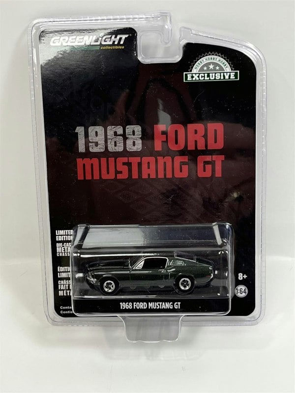 Greenlight 1968 Ford Mustang GT Steve McQueen Bullitt Theme 1:64 Scale 44723