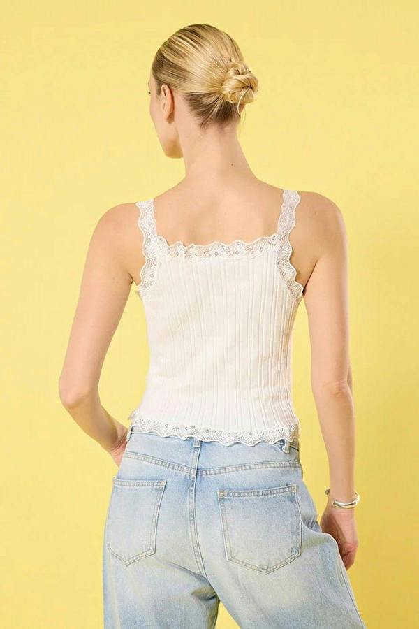 WOVCOR Lace Detail Knitted Thin Blouse