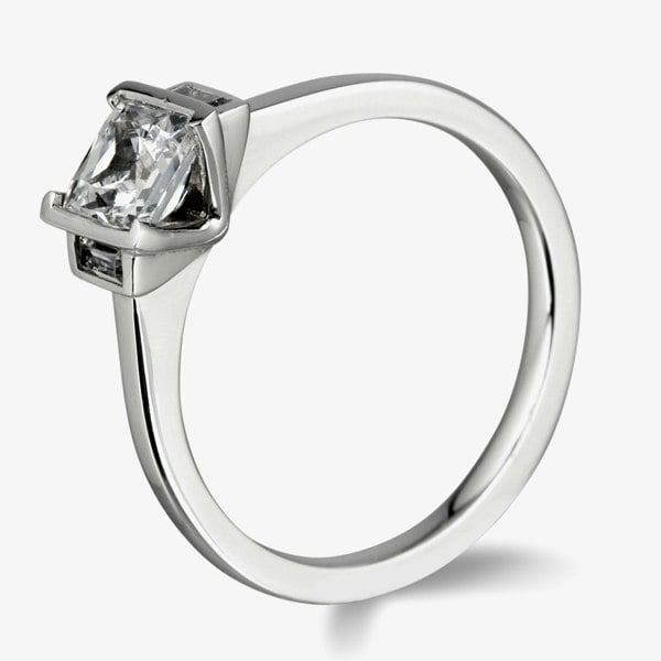 T. H. Baker Platinum 0.50ct Emerald-Cut Diamond Ring (S) R1-1035(4.5)
