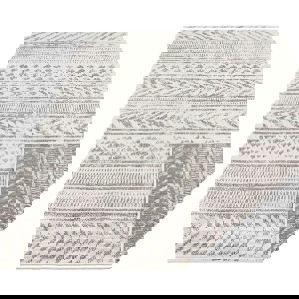 Indoor-Outdoor Reversible Geometric Grey Rug