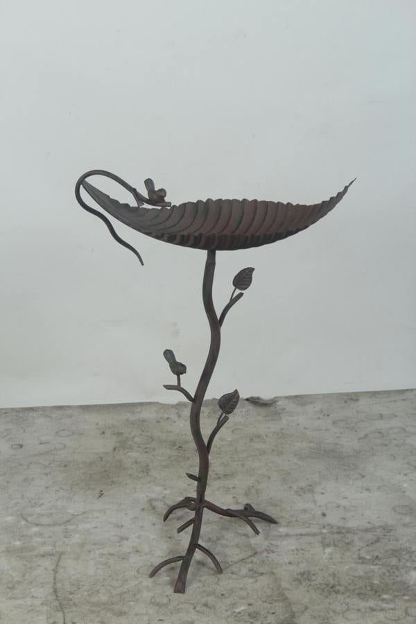 GREEN/GOLD METAL BIRD FEEDER