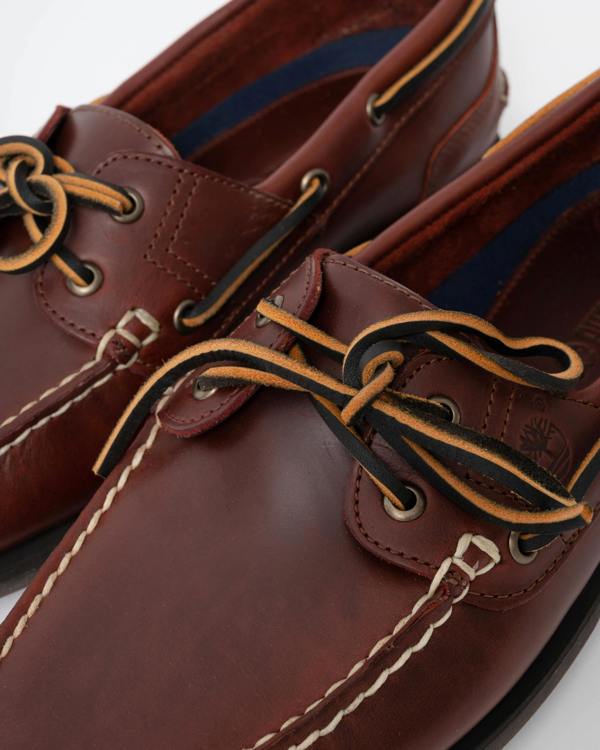 Timberland Mens Classic 2-Eye Leather Boat Shoe - Brown