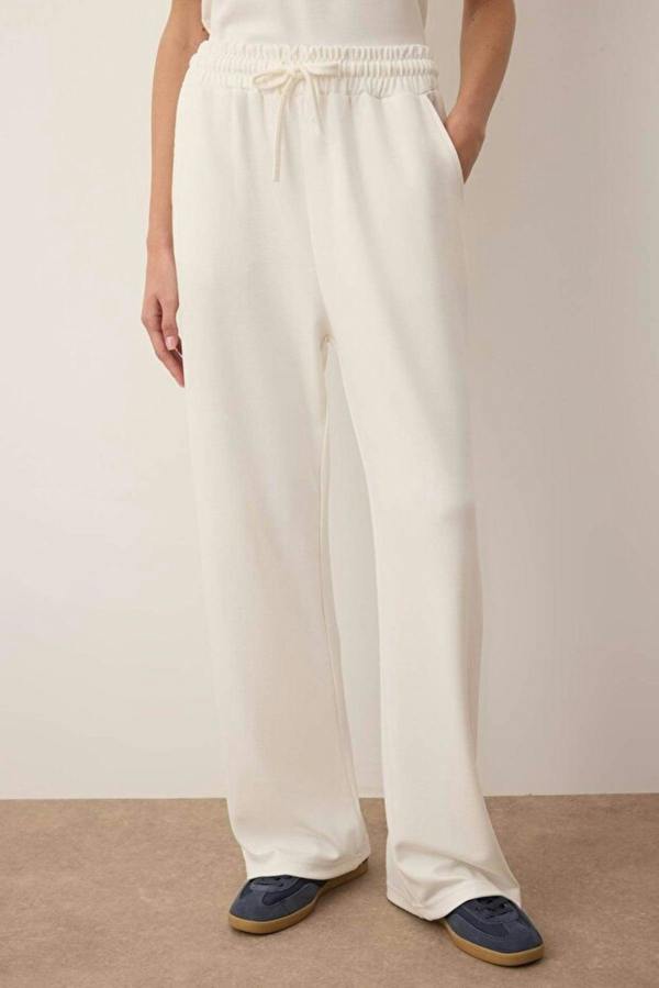WOVCOR 2-Piece Short Sleeve Crew Neck Relaxed Fit Stretch Knit Top & Pants Set