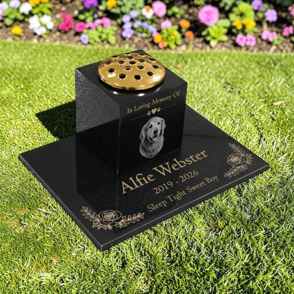 Memorials Direct Dog Memorial Granite Photo Vase & Tablet