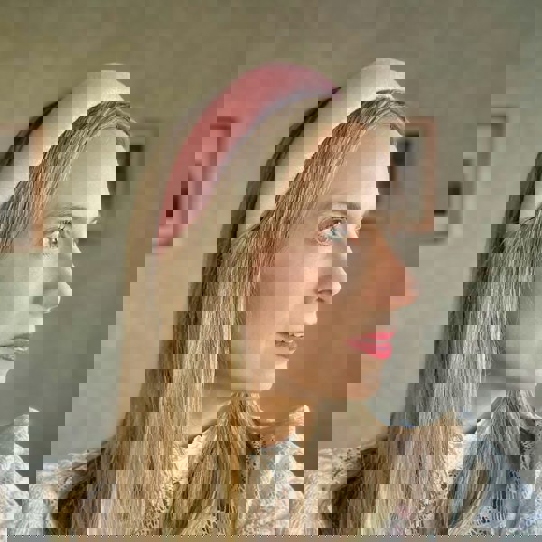 padded headband in velvet in pink for wedding guest