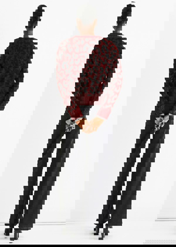 Gini London Burgundy Contrast Piping Animal Knit Jumper