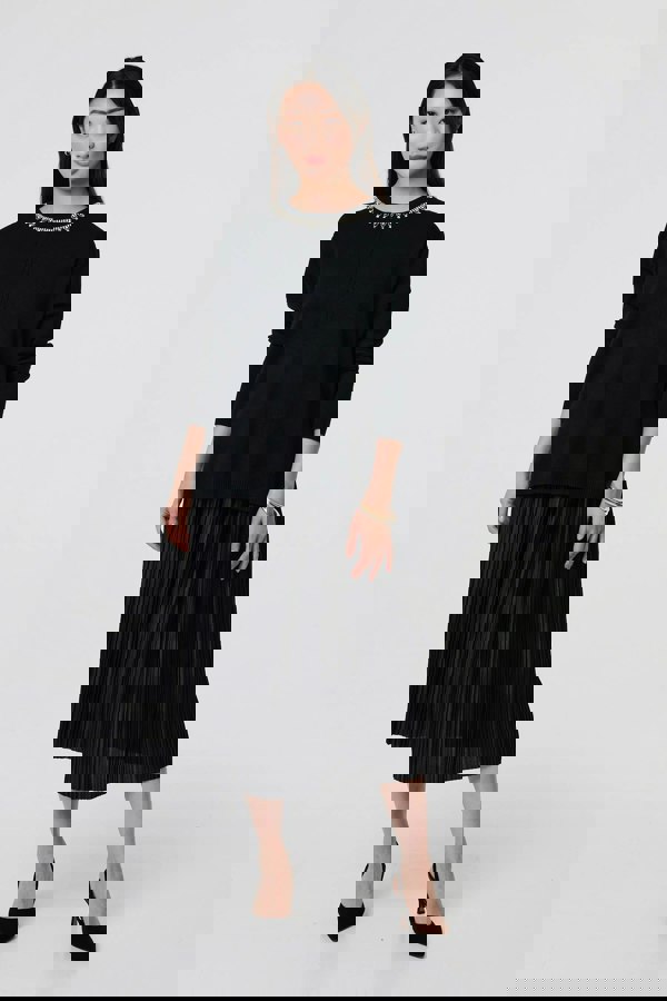 Black | Embellished Neck Relaxed Jumper

