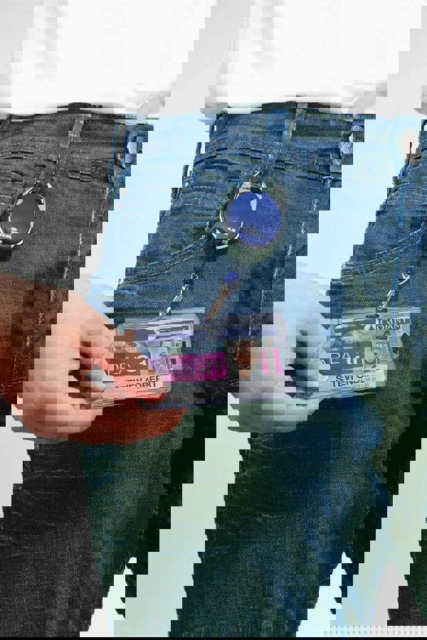 Durable STYLE Secure Retractable Carabiner Badge Reel for IDs & Keys | Blue