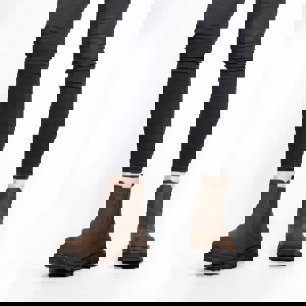 1557907824-28352200.jpg