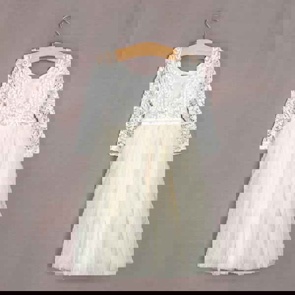 Rear design of baby dress