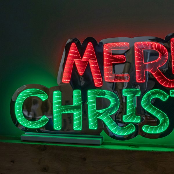 Samuel Alexander 1m Light up Merry Christmas Infinity Light Decoration with Red and Green LEDs