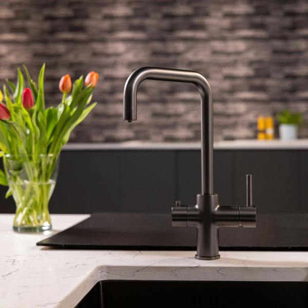 Flode Vier | 4 in 1 Instant Boiling & Filtered Cold Water Tap | Matt Black Finish