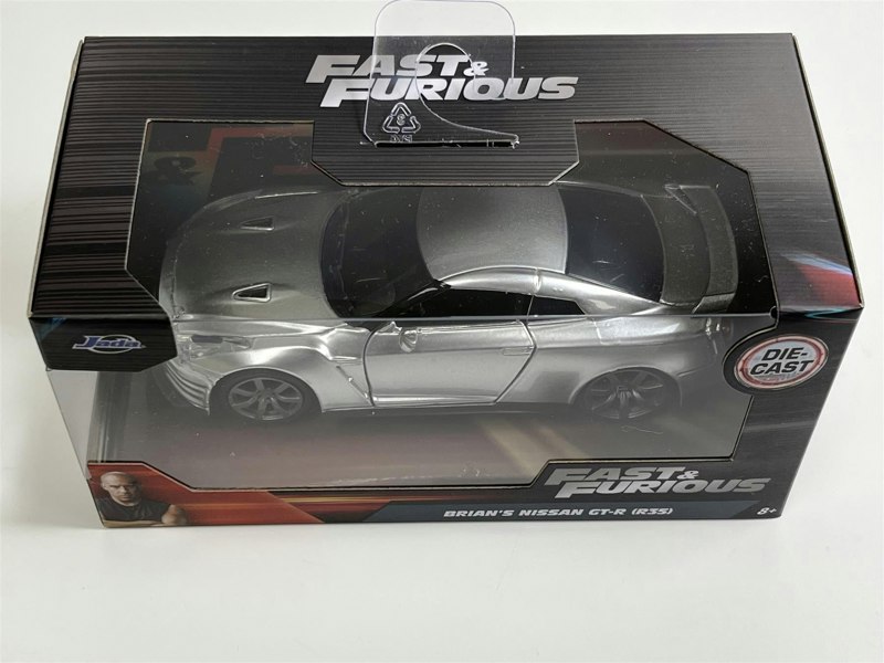 Jada Fast and Furious Brians Nissan GT-R R35 Silver 1:32 Scale Jada 97383